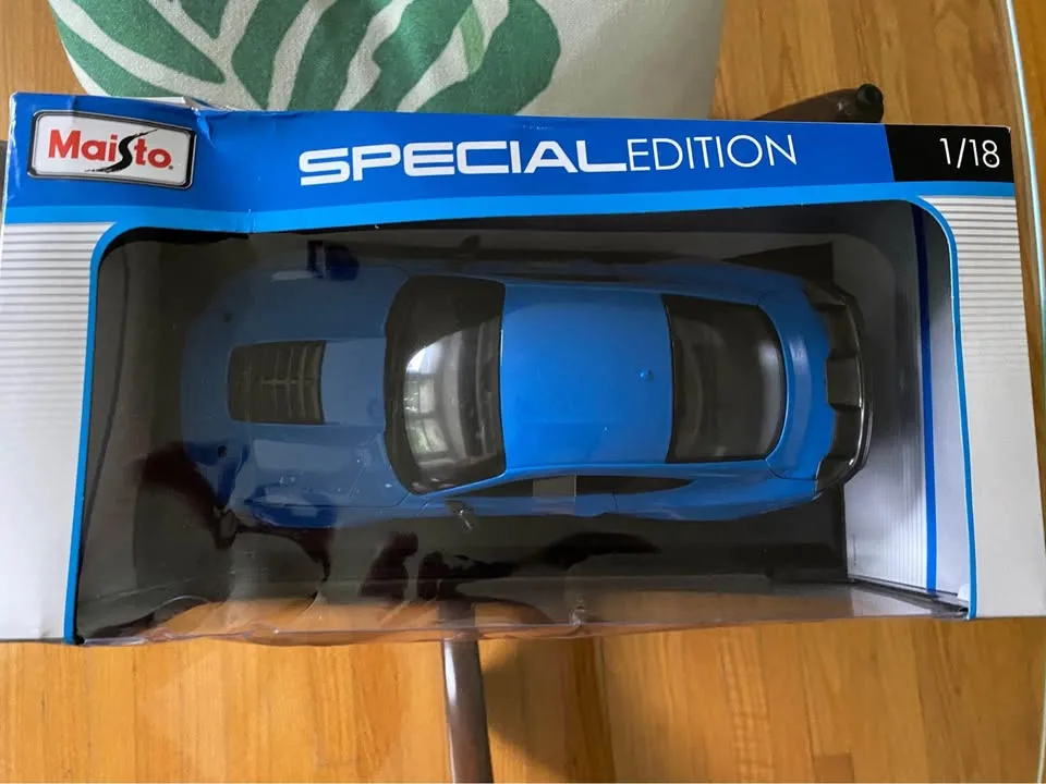 Maisto 2020 Mustang Shelby GT500 Diecast 1:18 image indicator(5)