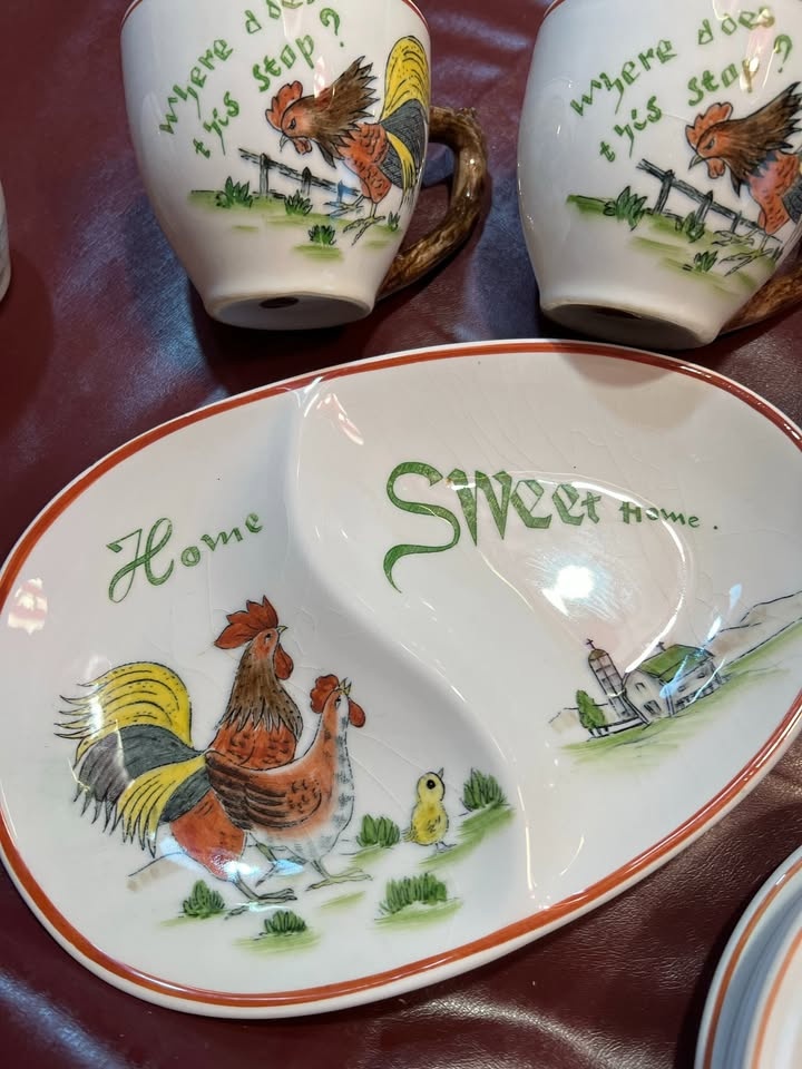Vintage Rooster Dinner plates - photo 3
