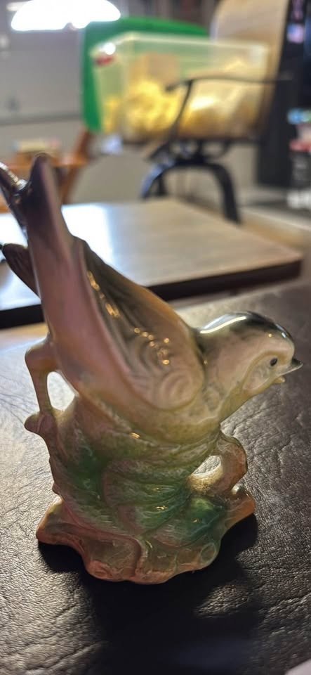 Vintage colorful bird figurine 4-1/2 “ tall - photo 4