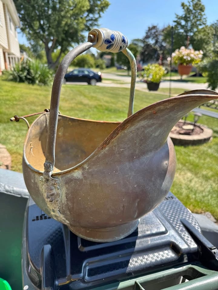 Vintage copper brass coal scuttle bucket