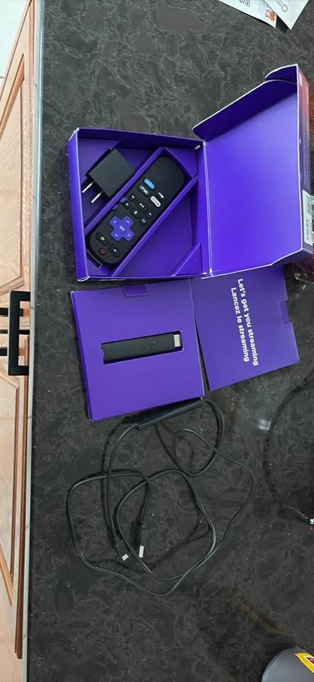 Roku streaming stick 4K - photo 4