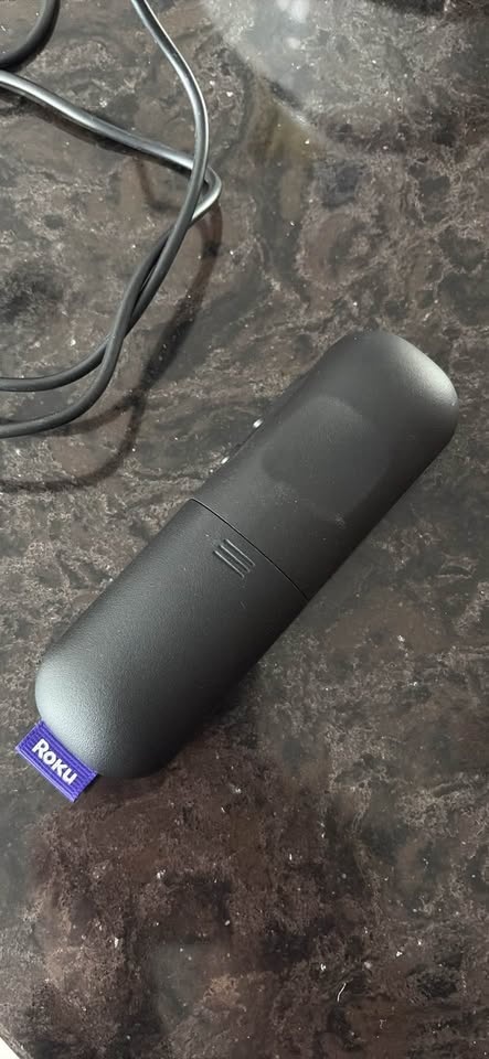 Roku streaming stick 4K - photo 5