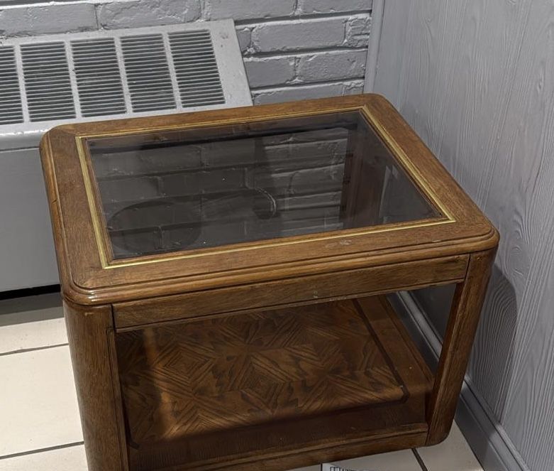 Coffee Table 🥕