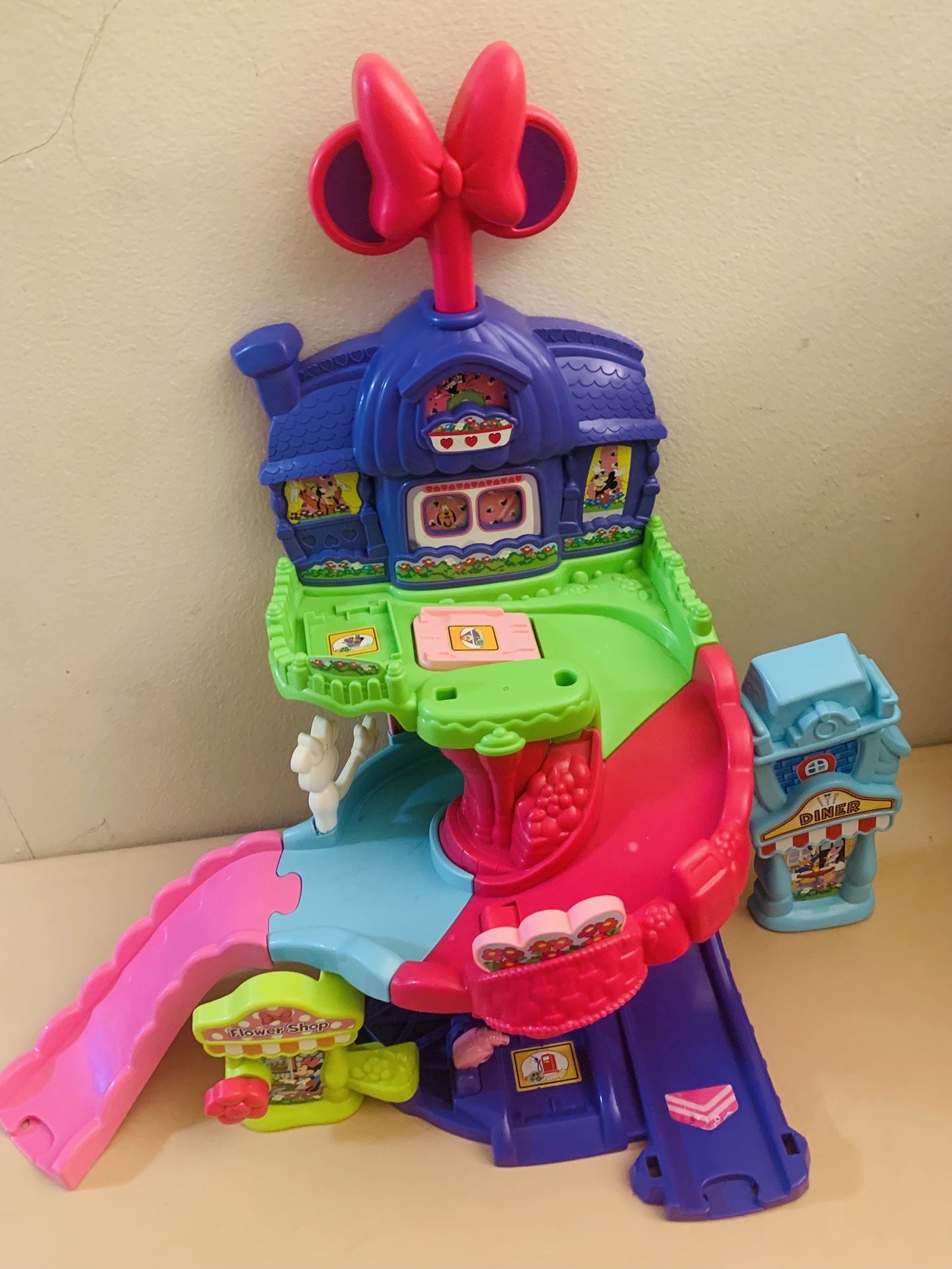 LeapFrog Imagicard Alpha Town Learning Game