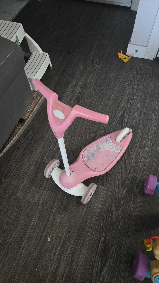 Fisher Price Walker and Scooter - photo 3