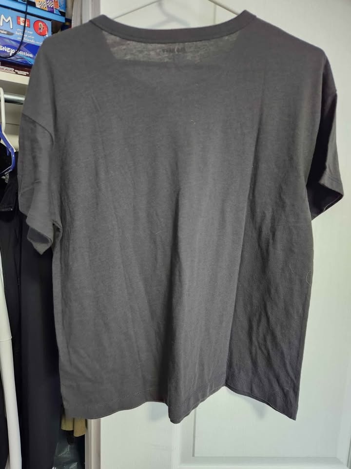 Old Navy “Believe” Graphic T-Shirt – Casual Everyday Tee - photo 2