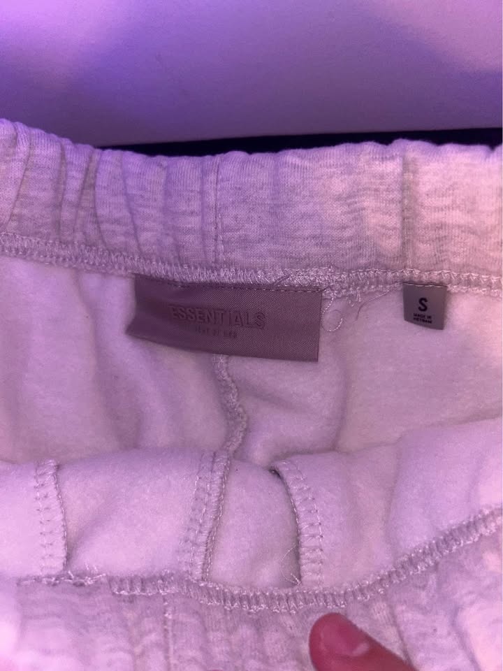 Fear of God ESSENTIALS Sweatpants – Light Oatmeal – Size S – BRA - photo 4