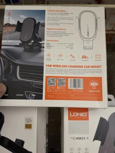 15W Wireless Charger Car Mount Phone Holder - photo 4