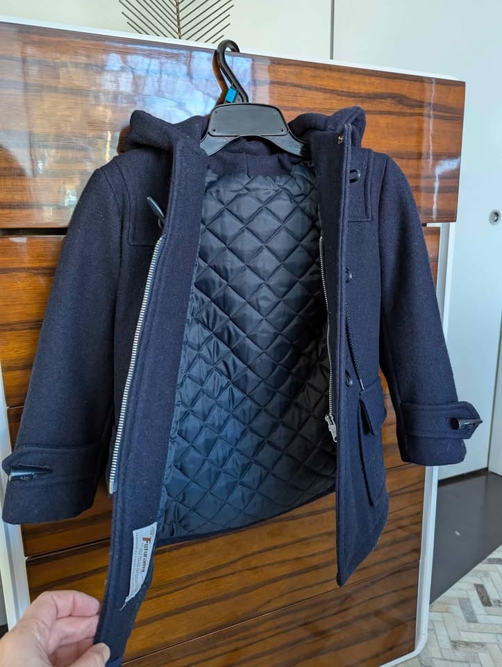 Kids wool warm coat Size 4-5 years - photo 2