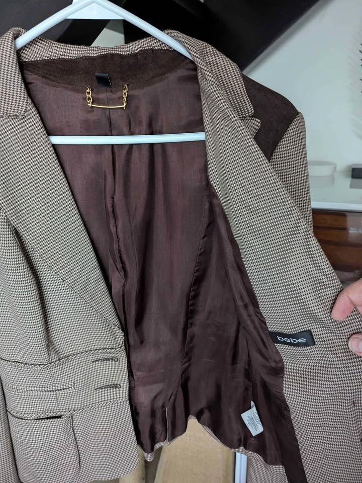 Blazer women Size Medium - photo 4