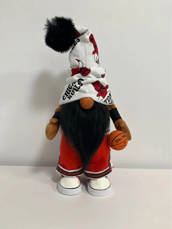 Michael Jordan 23 Chicago Bulls Basketball Gnome thumbnail