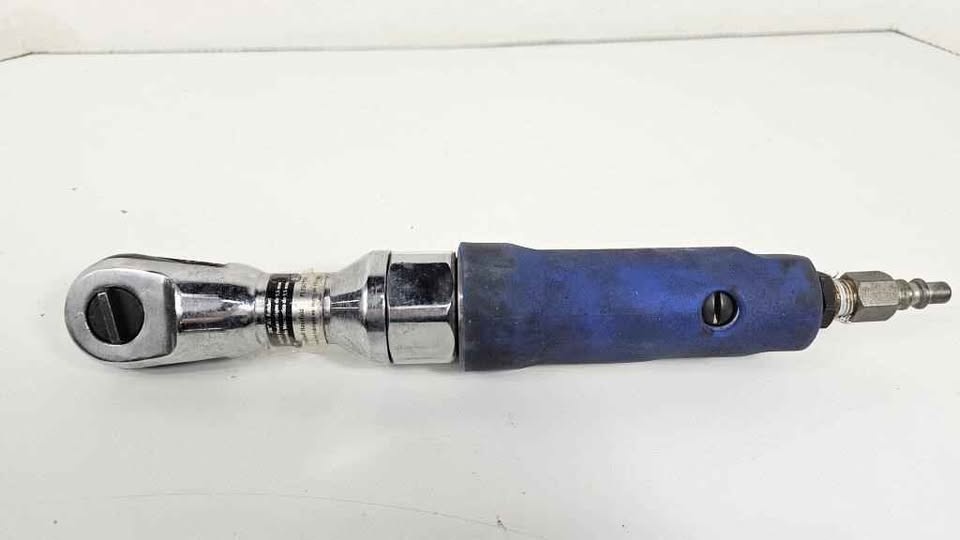 Campbell Hausfield 3/8 Air Ratchet - photo 2