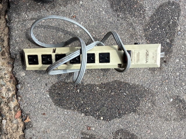NOMA Power Bar 5 Outlets