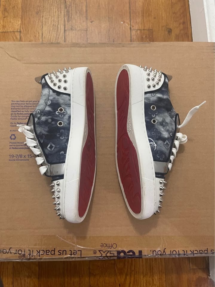Christian Louboutin Vieira 2 Orlato Flat - photo 4