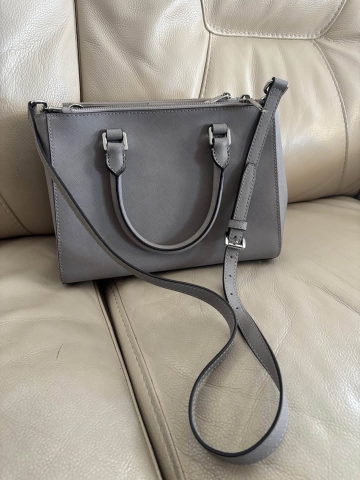 Michael Kors purse - photo 2