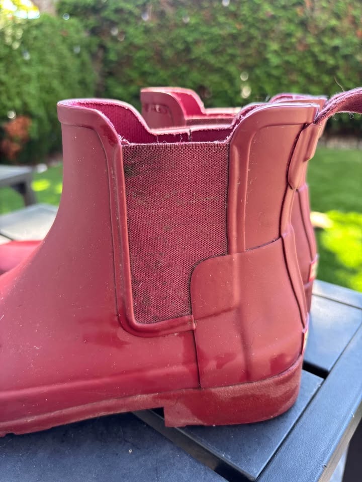 Red hunter rain boots - photo 4