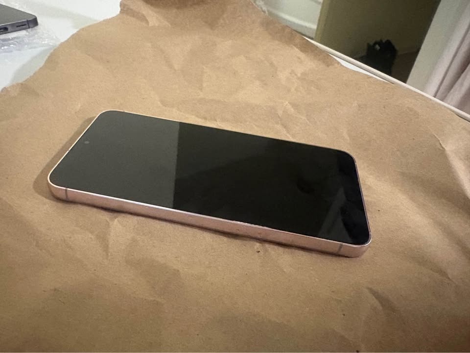 Samsung Unlocked 256GB Galaxy S23 Smartphone - photo 2