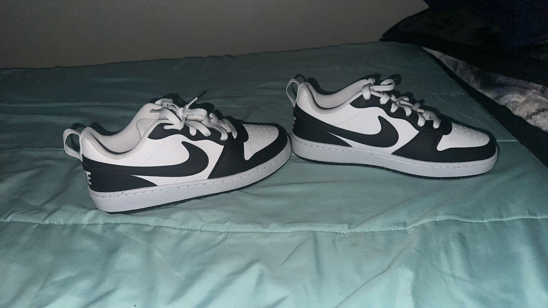 Nike Shoes - photo 4