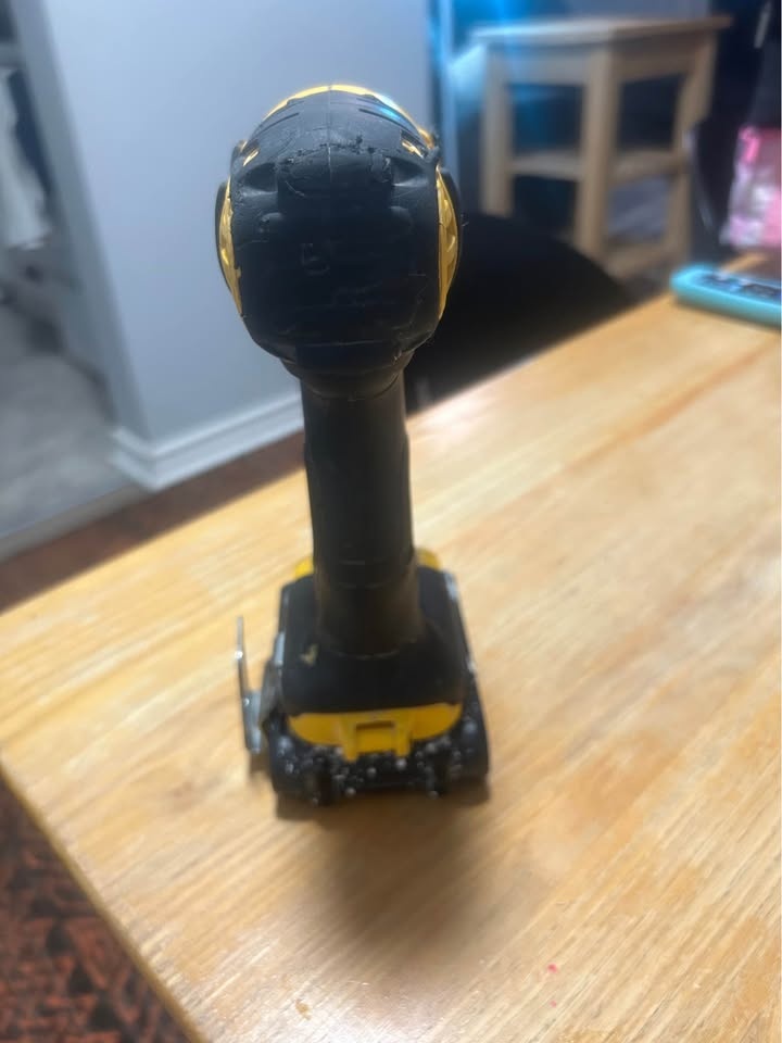 DeWALT Impact With Battery - photo 2