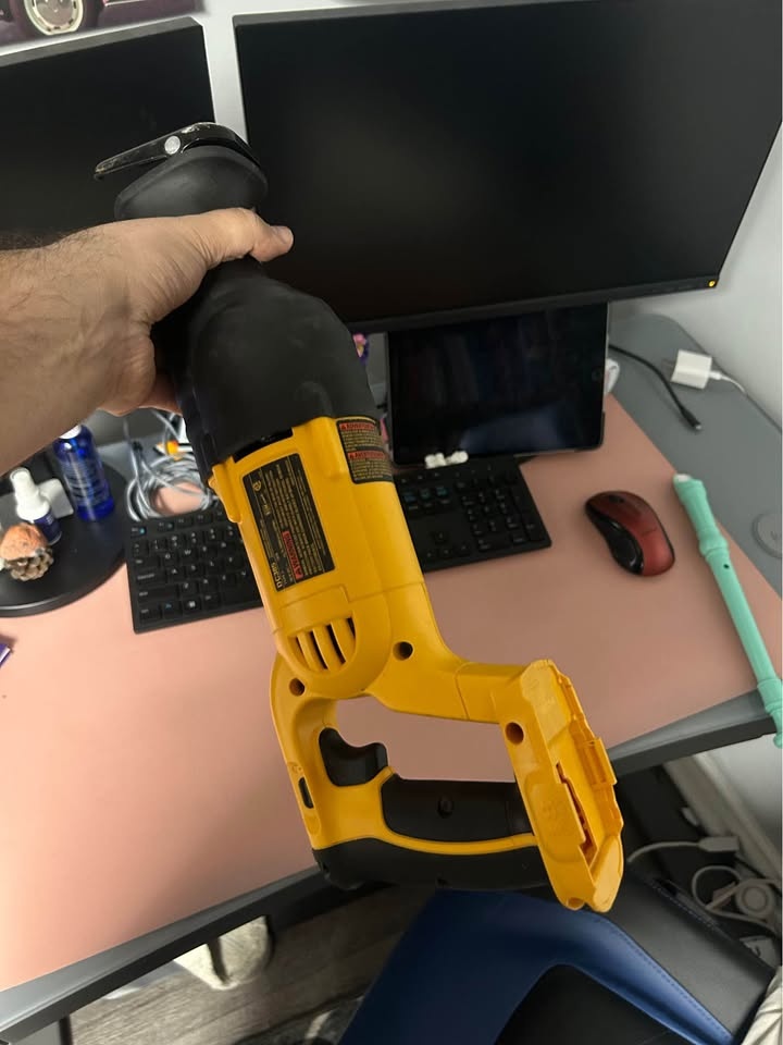 Dewalt Reciprocating Saw - photo 3