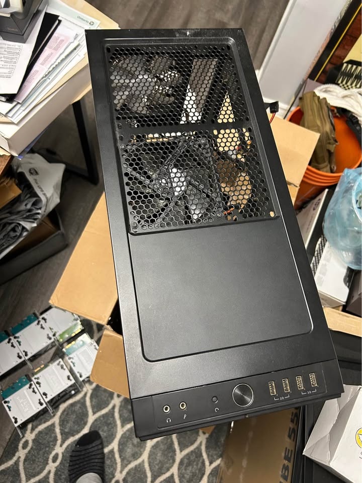 Fractal Design Define R5 - Black - Brand New - photo 4