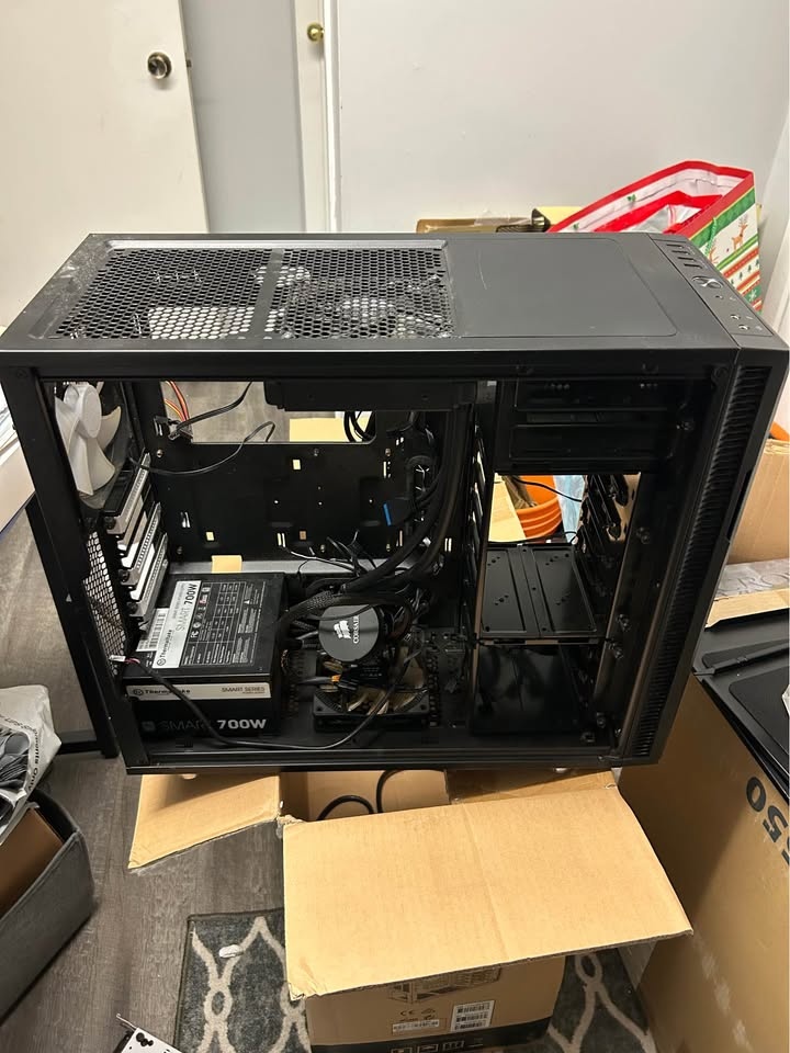 Fractal Design Define R5 - Black - Brand New - photo 5