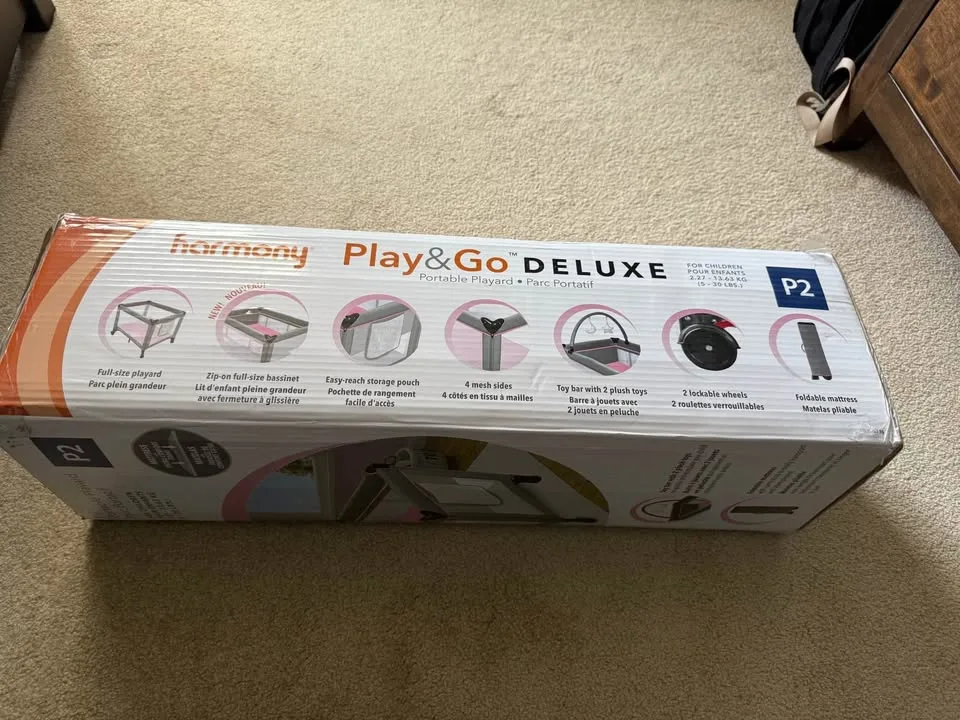 Harmony Playard with zip-on bassinet image indicator(5)