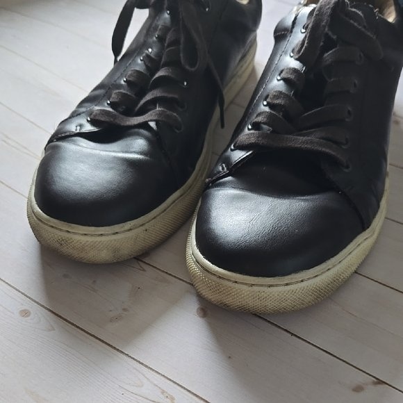 Banana Republic Men's Size 10 Black Leather Sneakers - photo 2