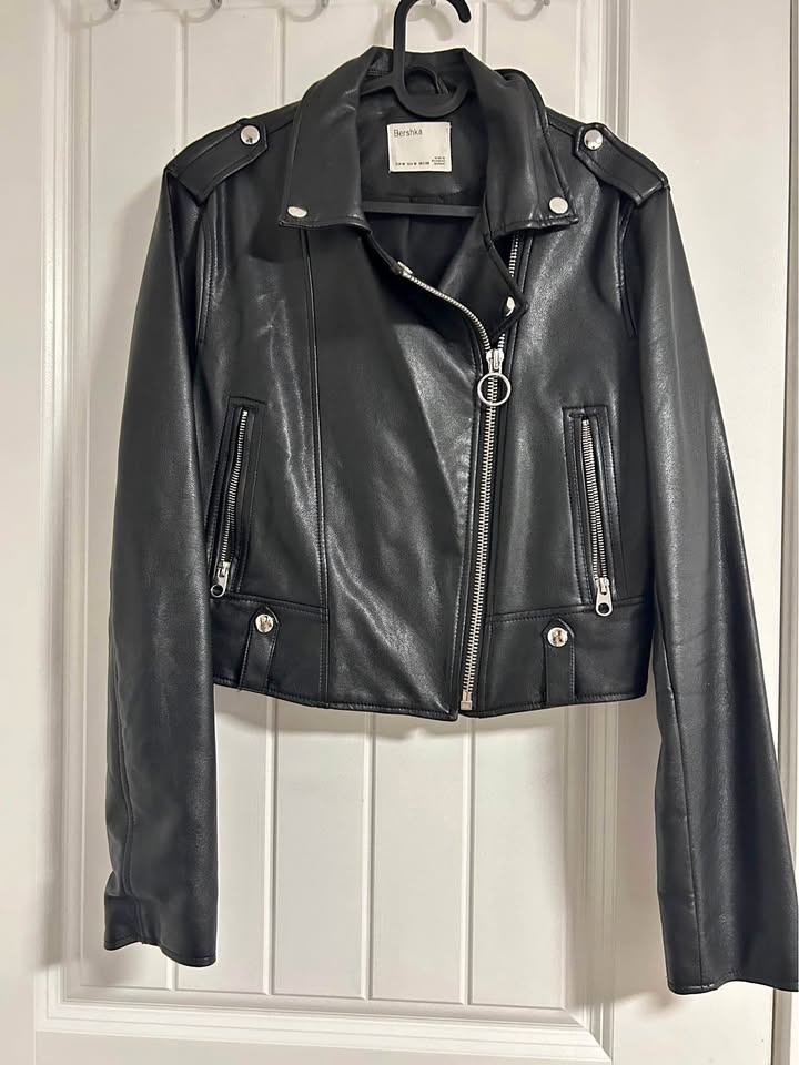 Motorcycle style leather Jacket Bershka size M