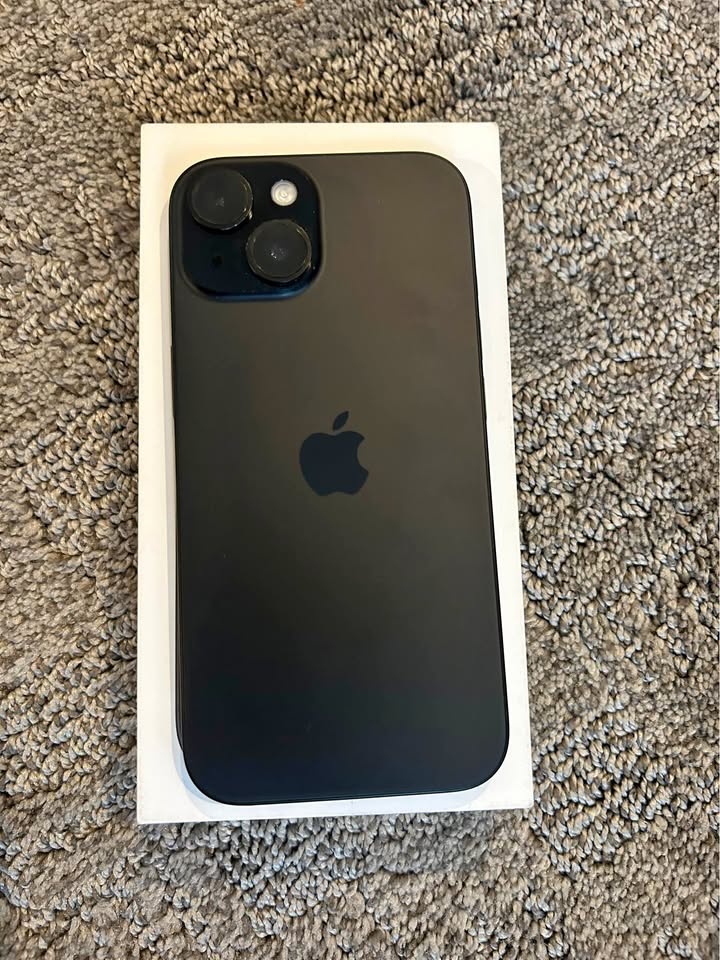 iPhone 15