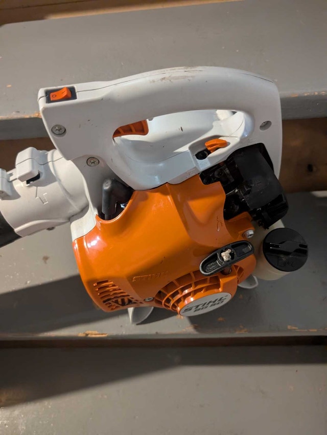 Stihl BG50 27.2cc Gasoline Handheld Blower - photo 2