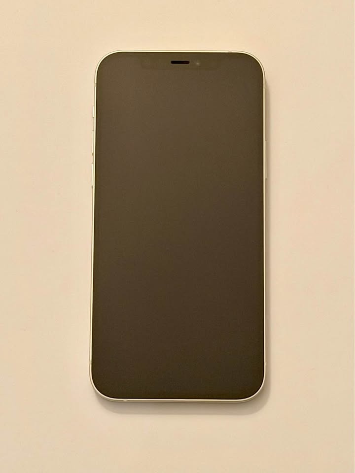 iPhone 12 – 128GB (Unlocked, Excellent Condition) - photo 4