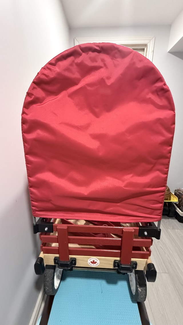 wagon and lego craft table - photo 4