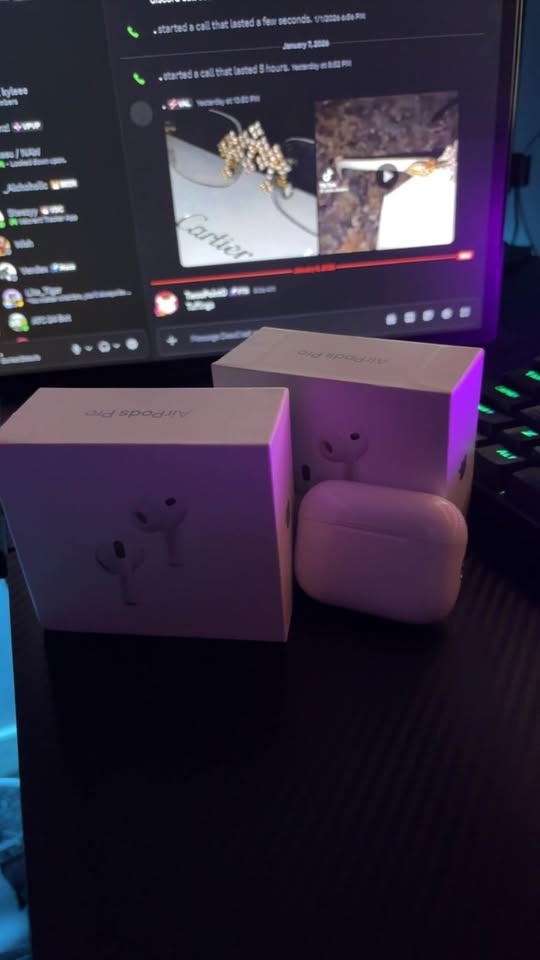 AirPod pro 3s - photo 2