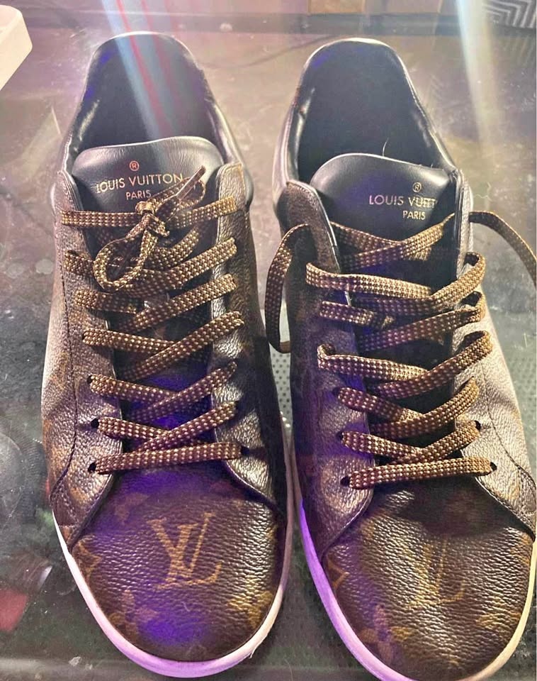 Louis Vuitton Front Row Leather LV Monogram Sneakers