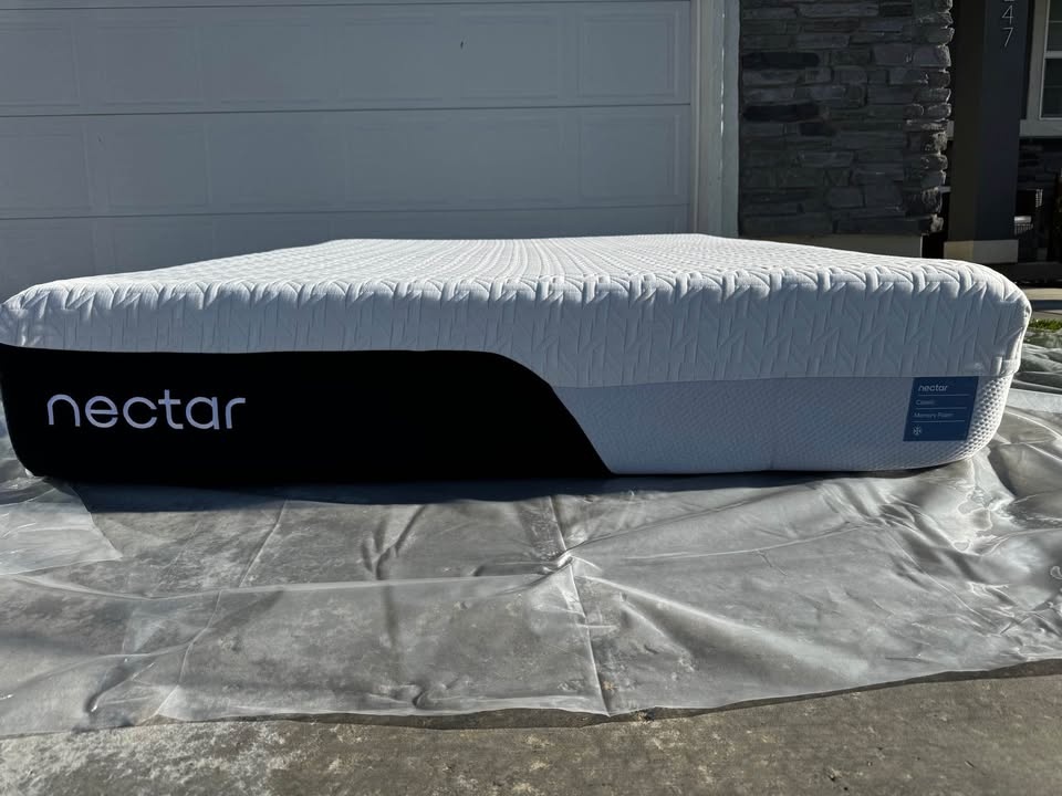 Nectar Classic Memory Foam Queen Mattress - photo 4