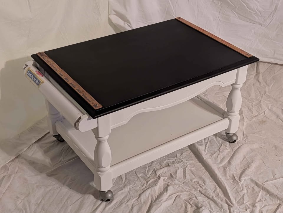 Kids Art Tables – Fully Loaded! Paper Rolls & Chalkboard - photo 5