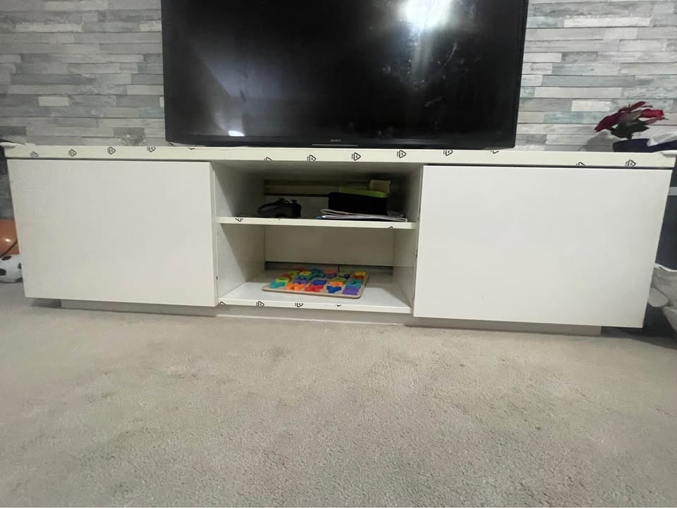 Ikea TV unit - photo 2