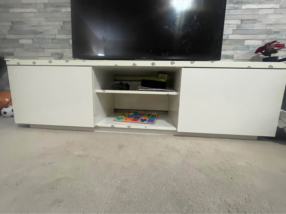 Ikea TV unit - photo 3