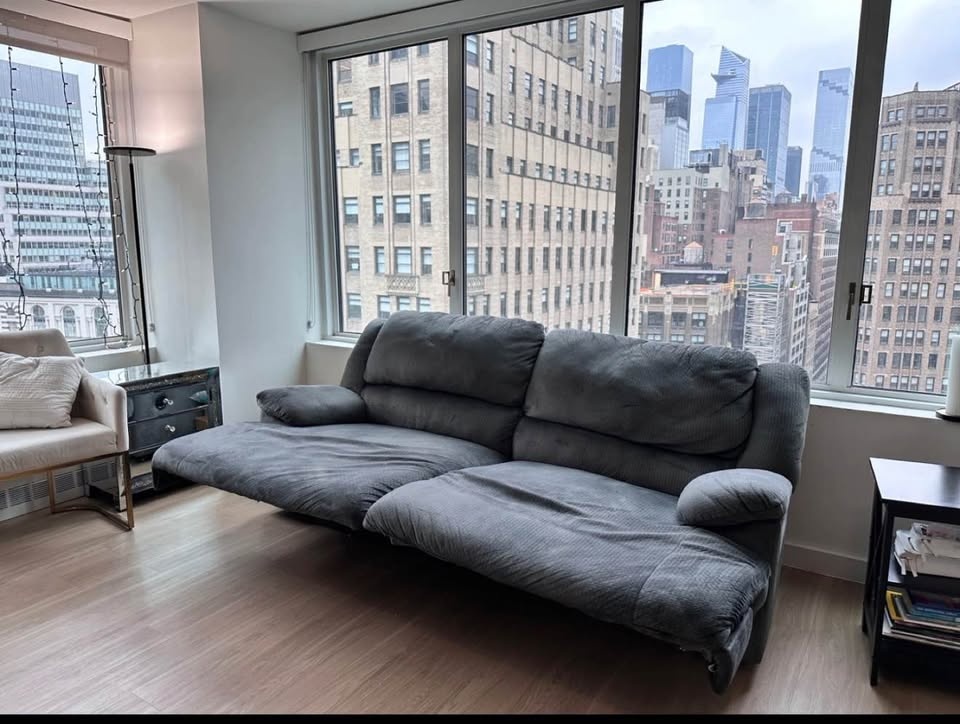 Gray Ashley Reclining Sofa - photo 2