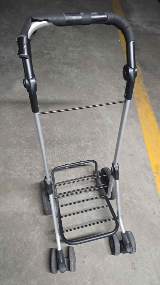 Folding Utility Trolley / Shopping Cart - photo 2
