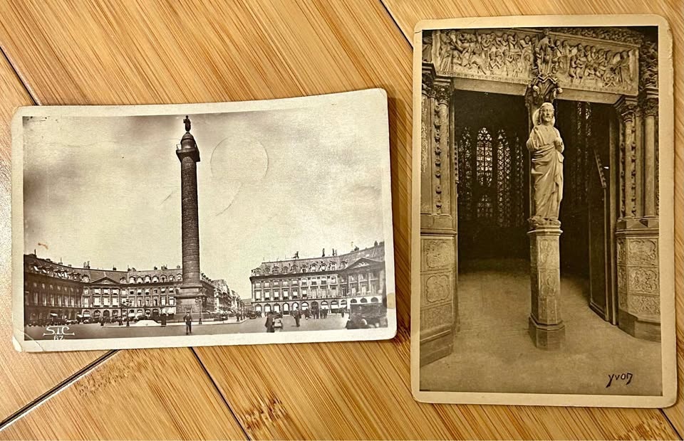 2 vintage postcards Paris France