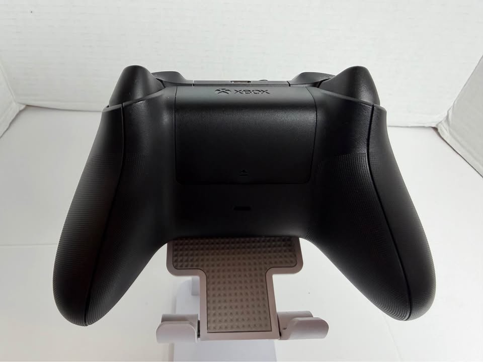 Xbox Carbon Black Wireless Controller – Both sticks upgraded TMR - photo 4