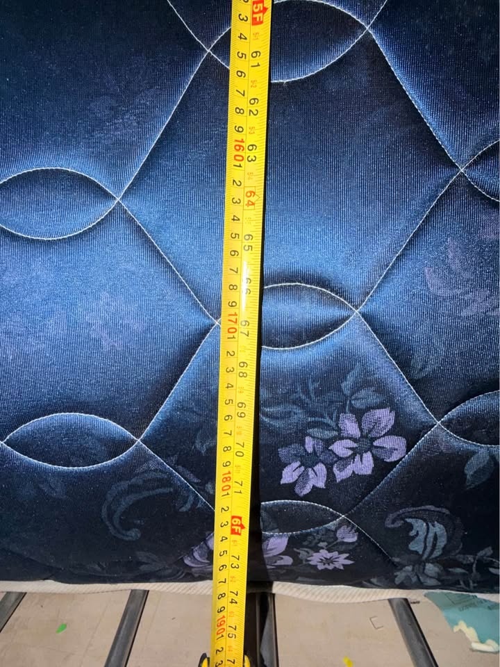 King Mattress & Frame Set - $95 OBO - photo 3