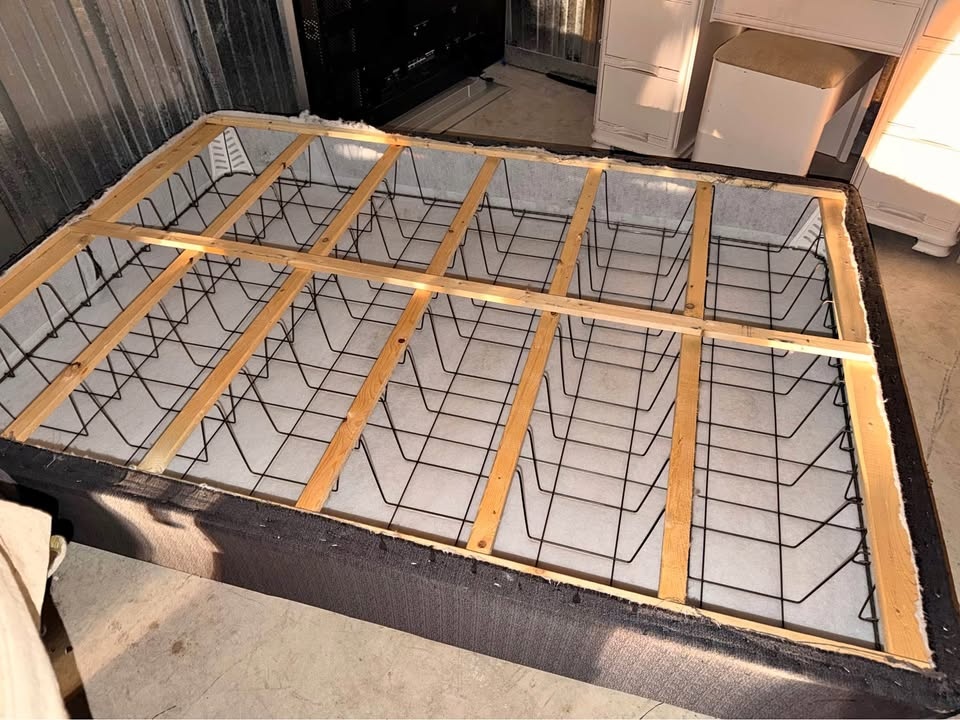 Serta King Mattress & Split Box Spring Set - $85 OBO