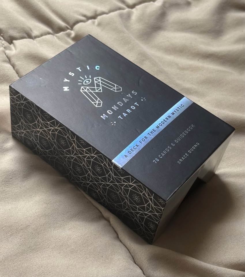 Mystic Mondays Tarot Deck by Grace Duong - photo 3