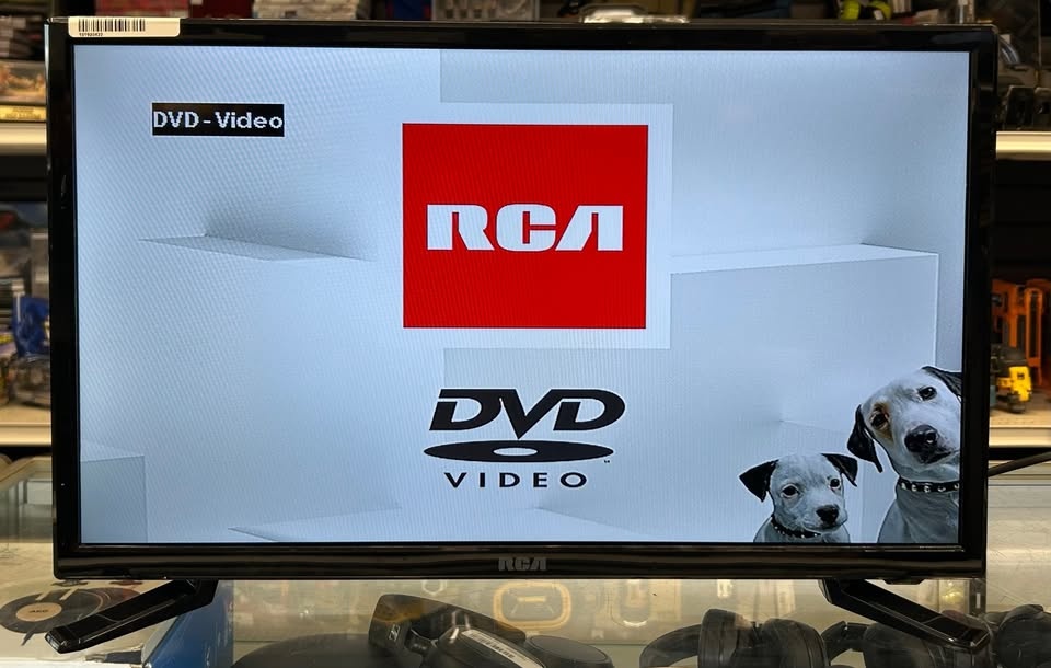 RCA 24-in LED TV Combo w/ Built-In DVD Player & HDMI - photo 3
