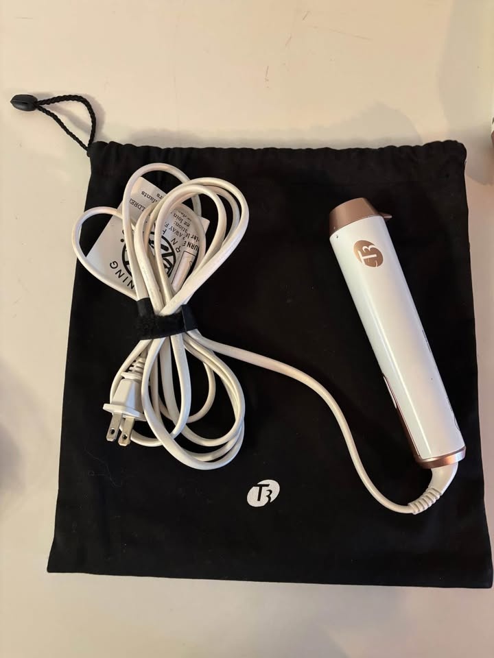 T3 Ceramic Curling Iron – 4 Interchangeable Barrels - photo 3