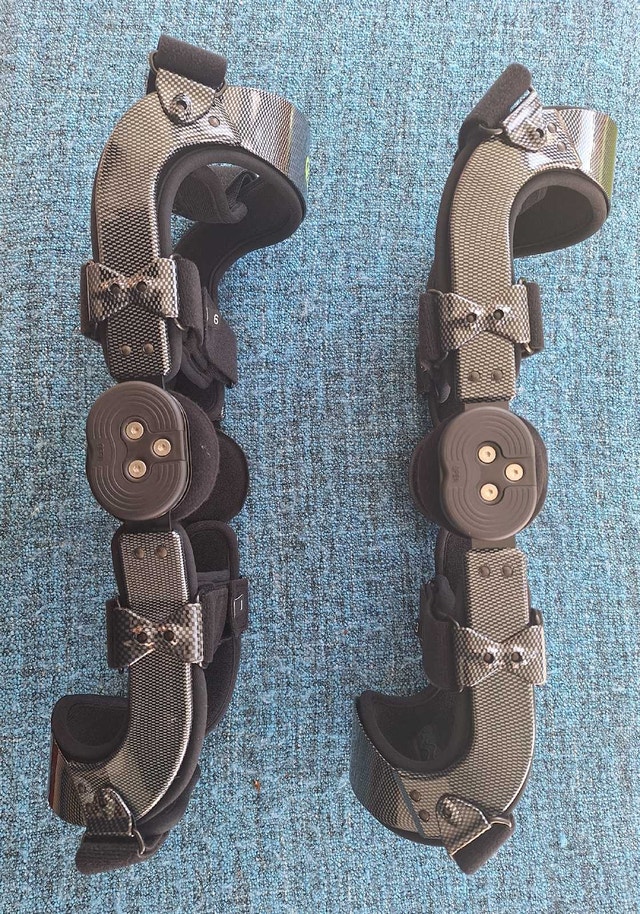Knee Braces - photo 3