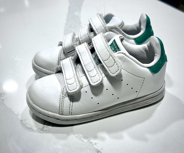 Adidas Stan Smith Kids Sneakers Sz 7